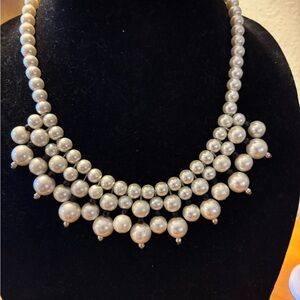 Elegant Pearl Necklace